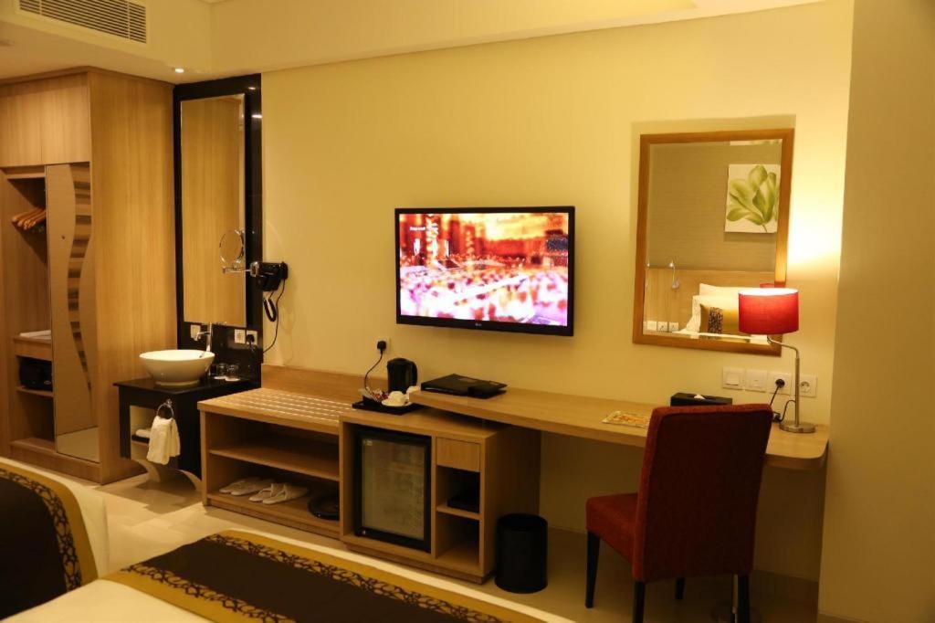 Golden Tulip Galaxy Hotel Banjarmasin Banjarmasin  Exterior foto