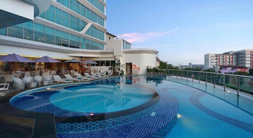 Golden Tulip Galaxy Hotel Banjarmasin Banjarmasin  Exterior foto